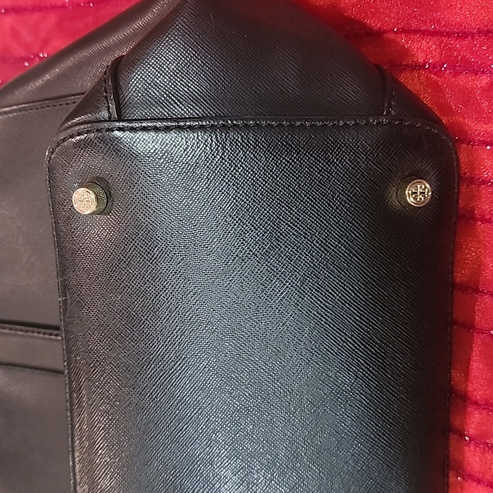 Large black Tory Burch purse - Picture 12 of 14